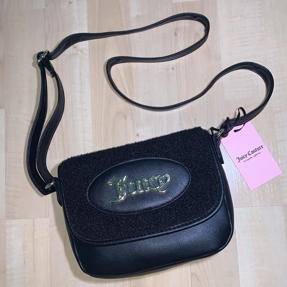 JUICY COUTURE CRAZY FOR LOVE Shearling Crossbody Purse - Picture 1 of 8